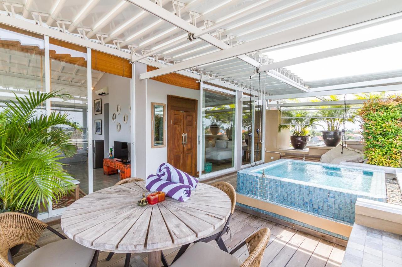 Sandikala Penthouse Apartemen *
