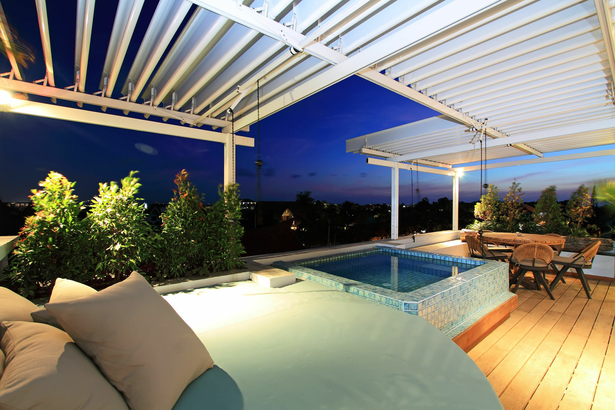 Apartemen Sandikala Penthouse Seminyak (Bali)